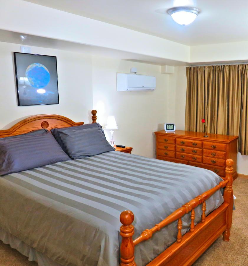 Mein Haus Bed & Breakfast Ейвън Екстериор снимка