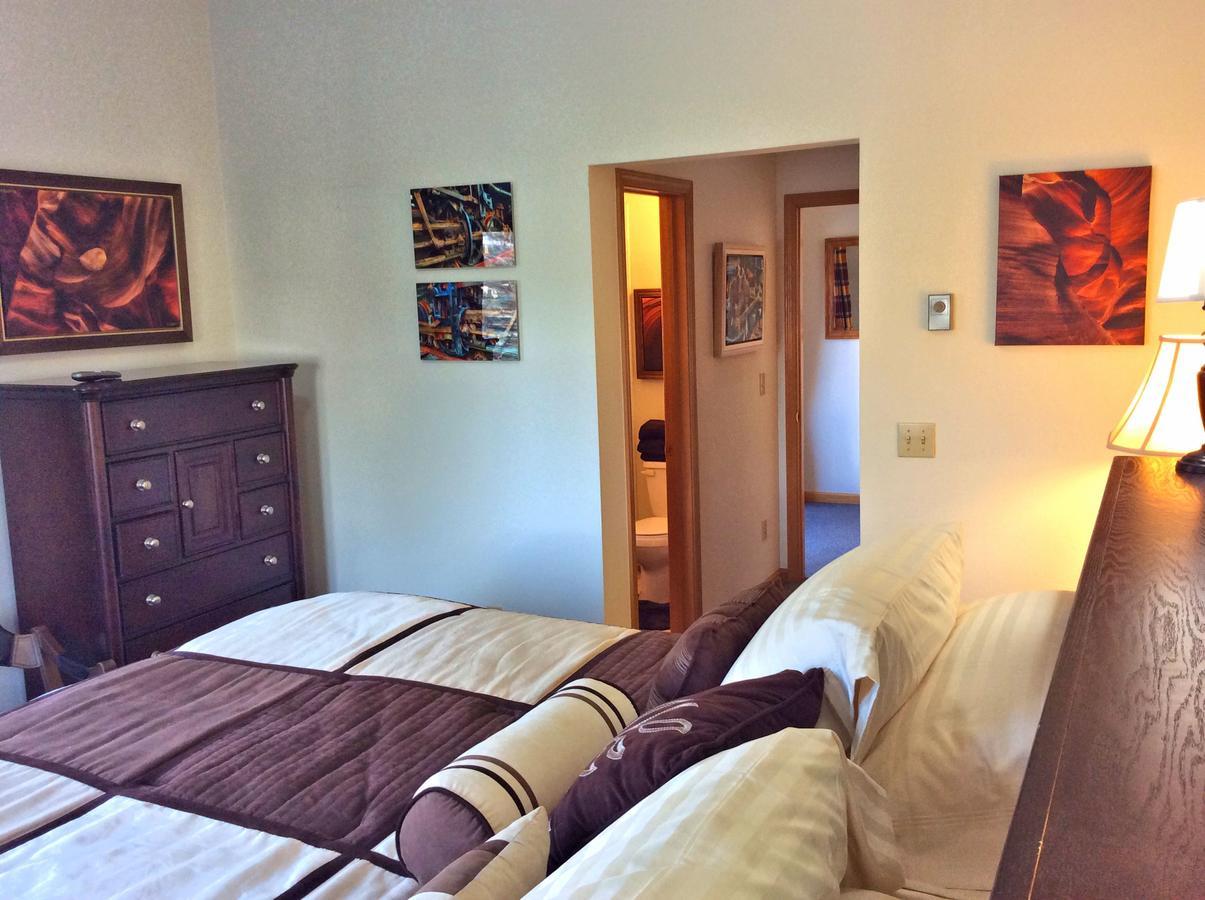 Mein Haus Bed & Breakfast Ейвън Екстериор снимка